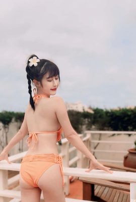 The hot beauty “Yang Kechen” has white skin, beautiful appearance and super eye-catching sexy explosion (10P)