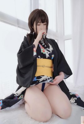 Shirogane 81 “Japanese Kimono 2” takes the initiative to expose her lower body, making her sexy (64P)