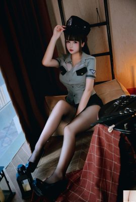 (Online collection) Welfare girl Hinako's “Instructor 1” VIP exclusive (105P)