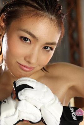 Professional fighter Gabi Mitake Marcia AV debut? (~200% pussy! Beautiful beast BODY!!~ Strong sexual power… (21P)