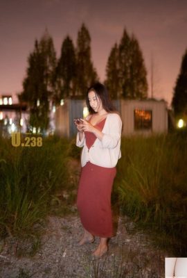 The official original version of the night-time super outdoor photoshoot set of the top Chinese model Xiaoxian (117P)