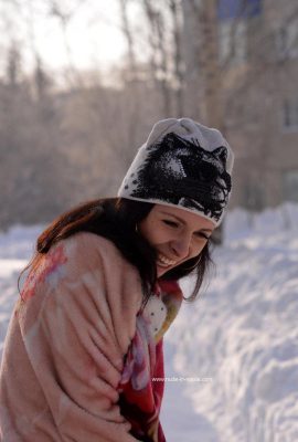 Nude in Russian – Marina G Snow removal