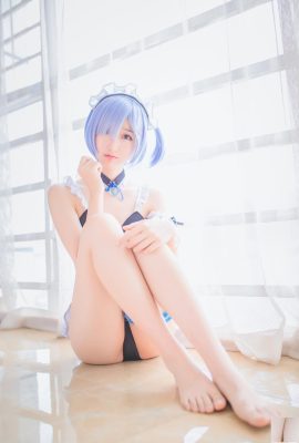 Internet collection) Welfare Girl-Mu Mianmian OwO Rem Swimsuit VP Welfare Post (26P)