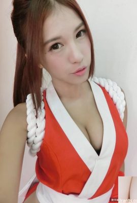 E-cup car model ~ Fierce little Chunli (Zhijun Jun) ~ Busty photos in the car (30P)