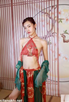 Chinese model Xiaoshuang's private photo shoot (in ancient costume)-03 (100P