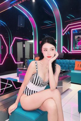 The temperamental and beautiful “Zhang Xuan Erica” ​​has an angel-like figure and is hot among netizens (20P)