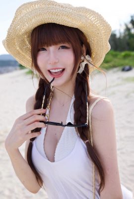 The sweet girl “Yanyan Xiaoshu” has plump breasts and is so attractive (17P