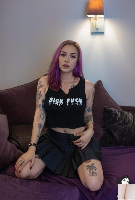 [Suicide Girls]  Jan 01, 2025 -Eleonxrwild – Sick World  [54P]