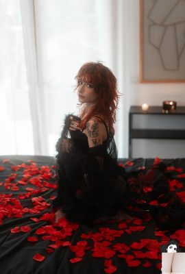 [Suicide Girls] Jan 20,2025 -Catfois – Fangs and Roses  [48P]