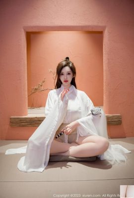 Zhou Yan Xixian Aunt’s styling white road robe (95p)