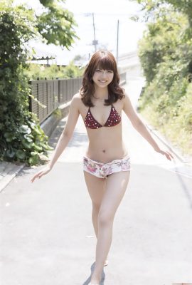 (Miki Ozaki) Snow-white and crisp breasts make people fascinated by the sky and long legs are too hot (18P)