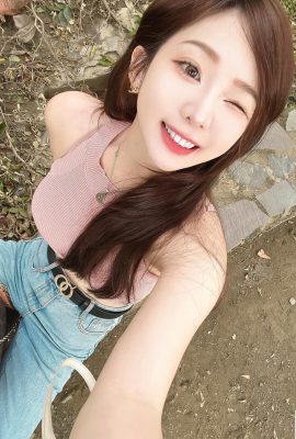 Slim body curve “Wang Xuanyu” tempts deep groove too Xie Hui (23P)
