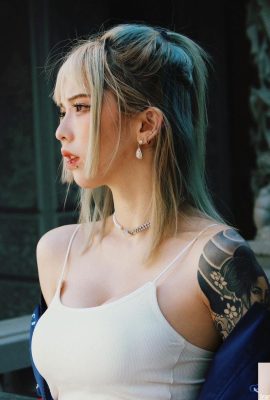 “Cai_Nuoqin” is very beautiful and fair-looking (22P)