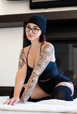 [Suicide Girls] Mar 15, 2024 – Babyrae – Somewhere Only We Know [41P]