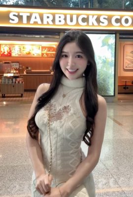 “Zhang Anqi (Qiqi)” White and beautiful breasts are the focus of the audience (22P)