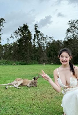 “Ziyi Cynthia” bombards your sight with a hot perspective (19P)