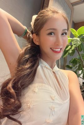 “Huahua” long-haired and handsome girl with low-cut outfit makes netizens look hot (21P)