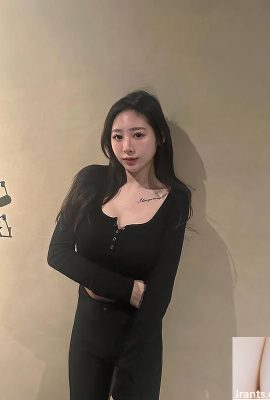 “Fei” is surrounded by fairy spirit (10P)