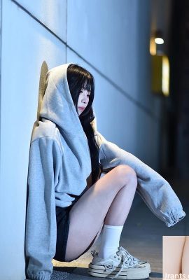 High appearance + top-quality body shape “Chen Bai” captures your heart (10P)