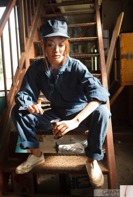 (Kinoshita Wakana) The foul body curve is perfectly revealed and it is unbearable (30P)