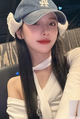 Super beautiful breast shape “Xiao Zhixuan” unique charm unstoppable (10P)