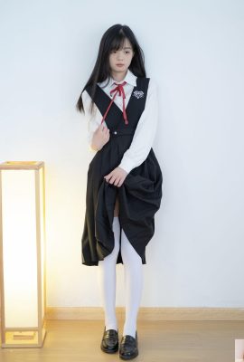 (National Model Human Body) Xike’s “Binding Clothes” (124P)