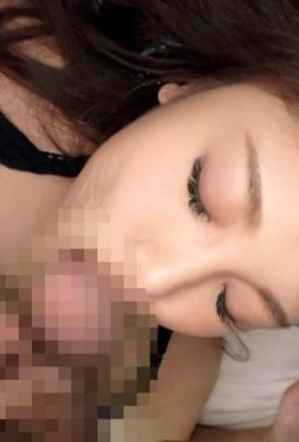 A beauty who is a nurse with a firm nipples and big butt, a beautiful woman who will scream comfortably if she rubs her big breasts.