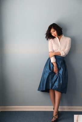 (Yuka Kurashita) It’s so beautiful that it makes people unable to breathe! Showing beautiful legs is unbearable (46P)