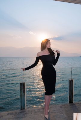 (National Model Human Body) Yearly “Year and Erhai Lake” (50P)
