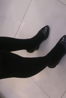 Black silks are here to report again! (46P)