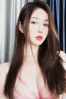 (Chinese model human body) “Pink Underwear·Self-photographed” (45P)