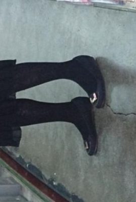 Black Gelia high heeled socialite…(42P)