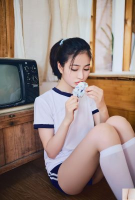 (Chinese model human body) “School girl is here” every year (42P)