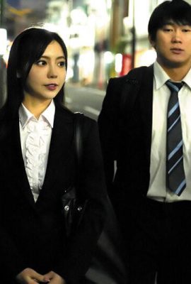 Yoshizawa Yuki: The Secret of a Female Boss’ Private Living was a Female Masochistic Woman Yoshizawa Yuki (21P)