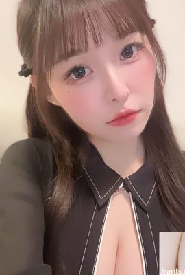 Queen “Xiao Zhen” makes people want to surrender to her feet (10P)