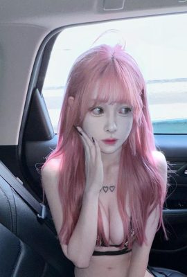 The beautiful little horse “Zhizhi” is so excited about the curve of “Zhizhi” (12P)