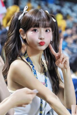 Big-eyed sweetheart “Winnie” face full of seduction makes people addicted (10P)