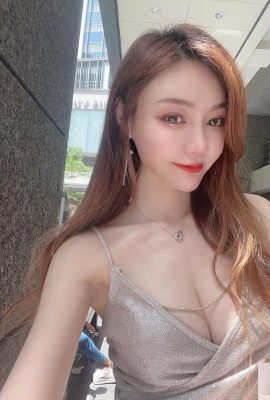 “Su Xiaoli” has exquisite beauty and devilish figure full of temptation (10P)