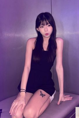 “Min Xuan” those beautiful legs swept over and were elegant and seductive (10P)