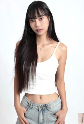 “Luo cc”‘s perfect figure challenges the visual limit of being thin and material (10P)