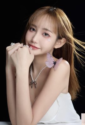 “Jiang Xin”‘s pure, exquisite facial features, sweet temperament are heart-warming (10P)