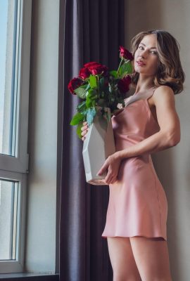 Hilary C – Morning Flowers (112P)