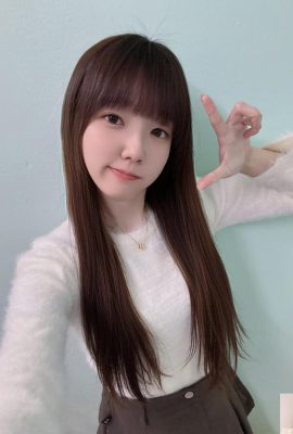 “Bai Yi”‘s beautiful figure is looming, the more charming she becomes (10P)