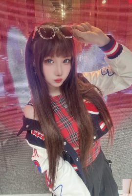 “Alpha Afa” has a charming face, deep and electric eyes, and her hotness reaches the sky (10P)