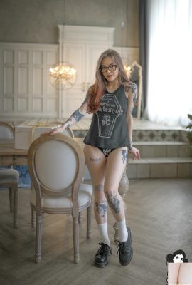 [Suicide Girls] Jul 23, 2025 – Alenagzhel – Your Birthday Cake [41P]