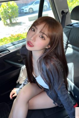 “Vivian”‘s glamorous appearance and hot figure are so eye-catching (10P)