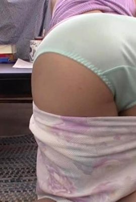 The tutor I found for my son was so beautiful that my father couldn’t help but get mad at him (19P)