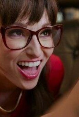 Busty housewife Irina fucks in doggie sex position (20P)