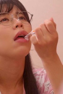 Goba A student who does not study for his private tutor and only does oral masturbation is “Chin Chin… (20P)